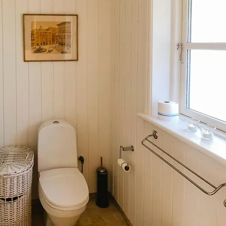 Scandinavian With Fantastic Location بيت للعطل Fårevejle